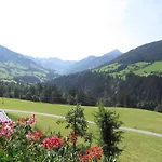 Haus Moosbrunn Apartman