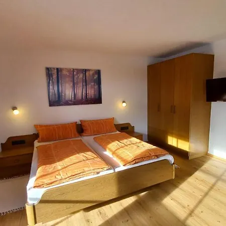 Apartment Haus Moosbrunn